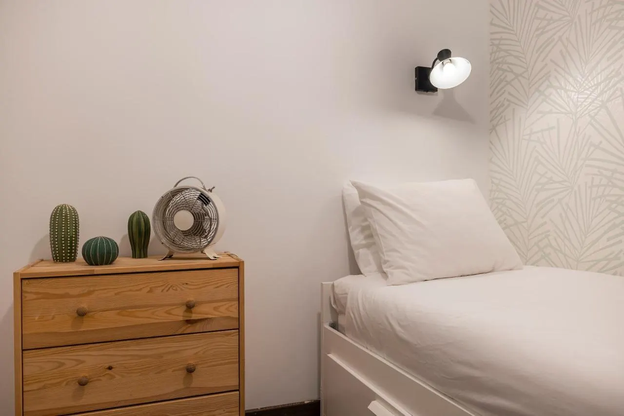 Traditional Alfama Apartment By Lovelystay Lisbon Portugal