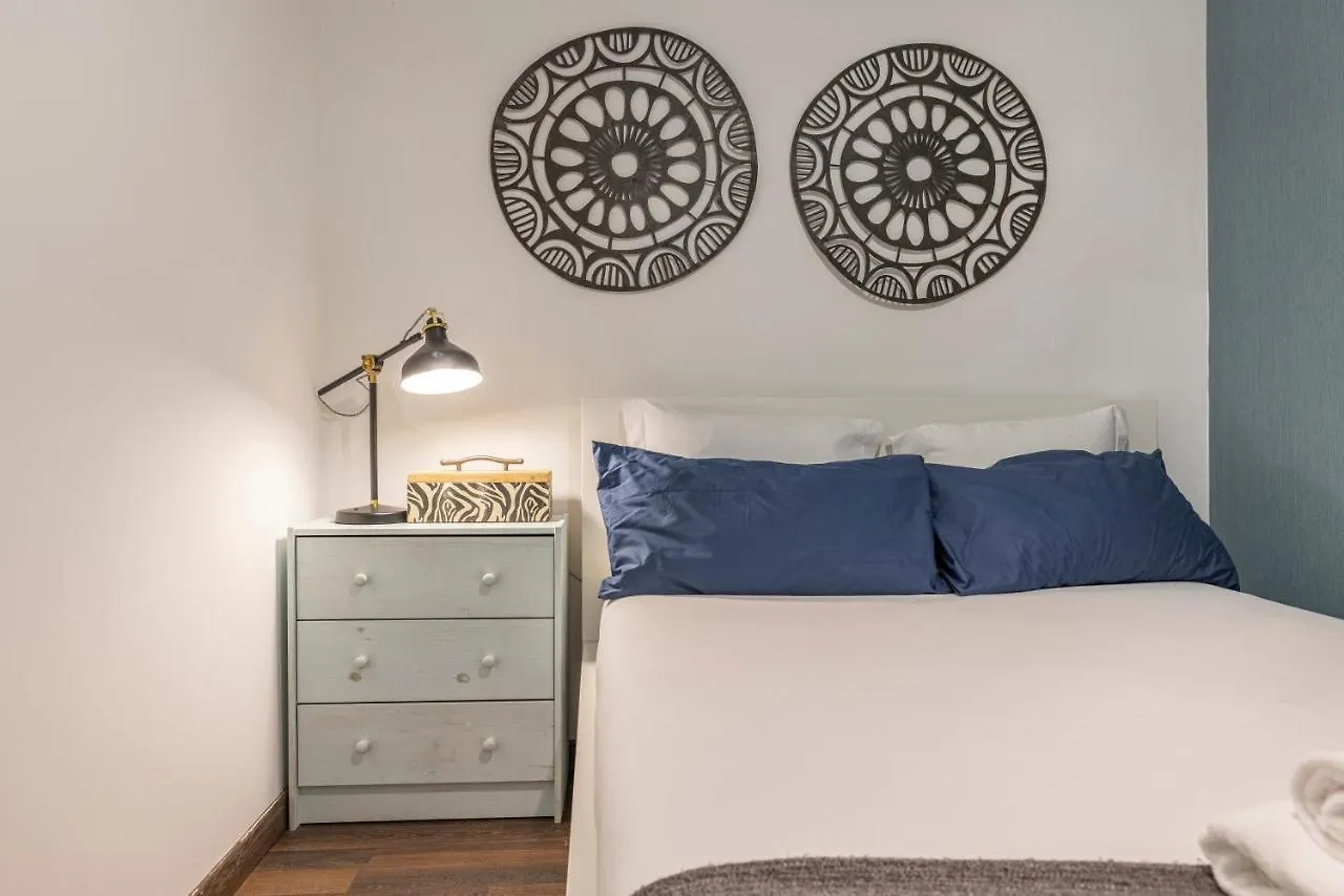 Traditional Alfama Apartment By Lovelystay Lisbon 0*,
