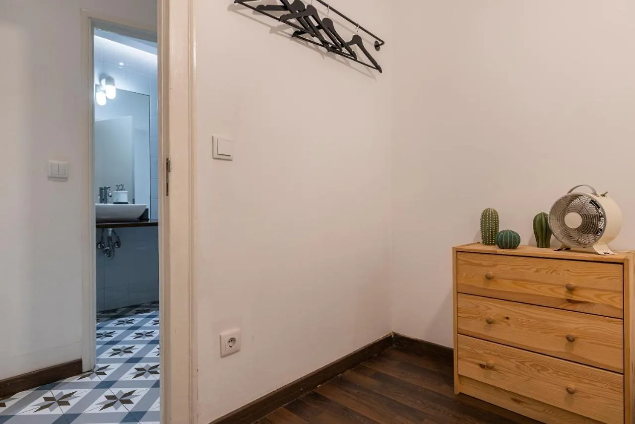 Traditional Alfama Apartment By Lovelystay Lisbon 0*,  Portugal